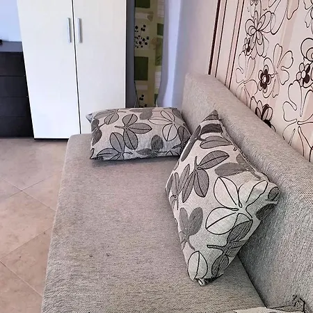 In Cascadas 6 Eh * Sluneční pobřeží